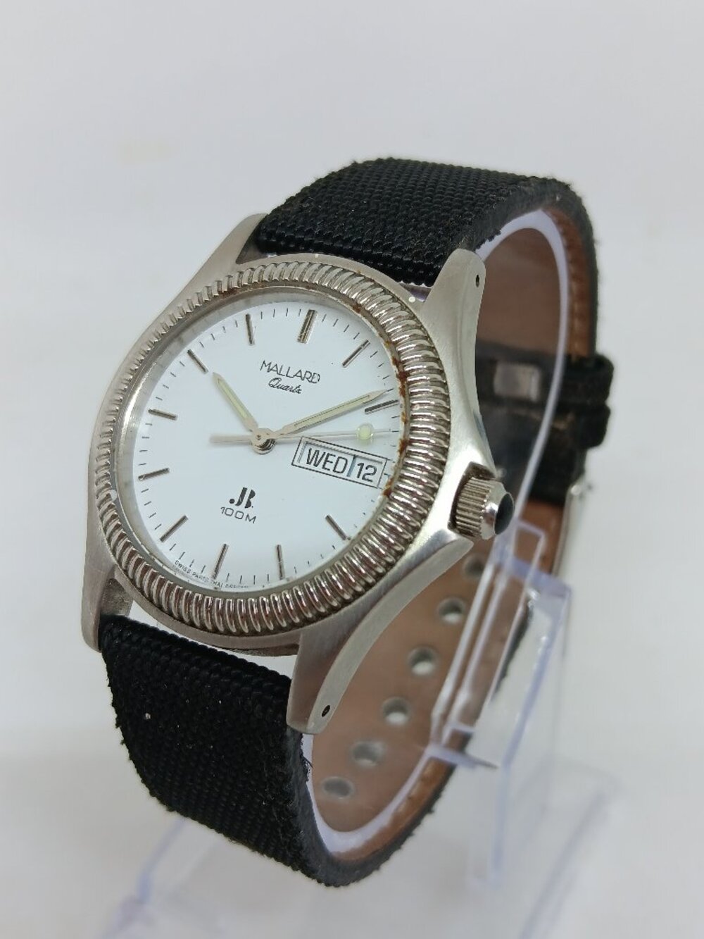 VINTAGE Jules Borel JB-W28 Mallard 34mm Silver Quartz Day / Date Watch NEW BATT
